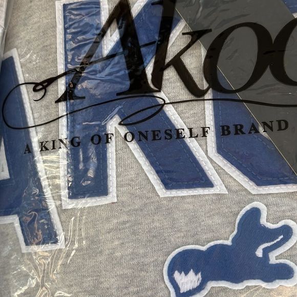 [ AKOO ] 2pc. Set CLSC SET, HEATHER GREY, $165 - Picture 5 of 5